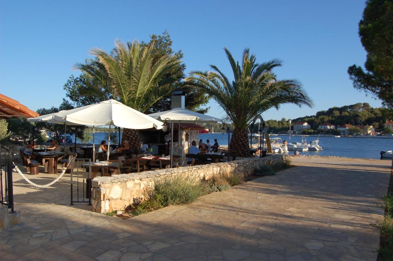 Gorgonia Suites In Verunic Luaran gambar